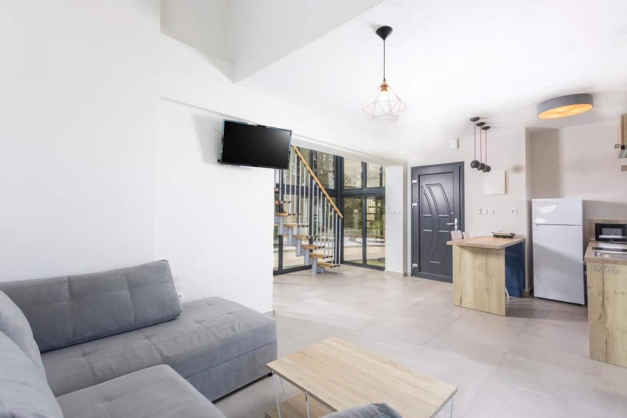 Blue Avenue Aparthotel Palioúri Eksteriør bilde