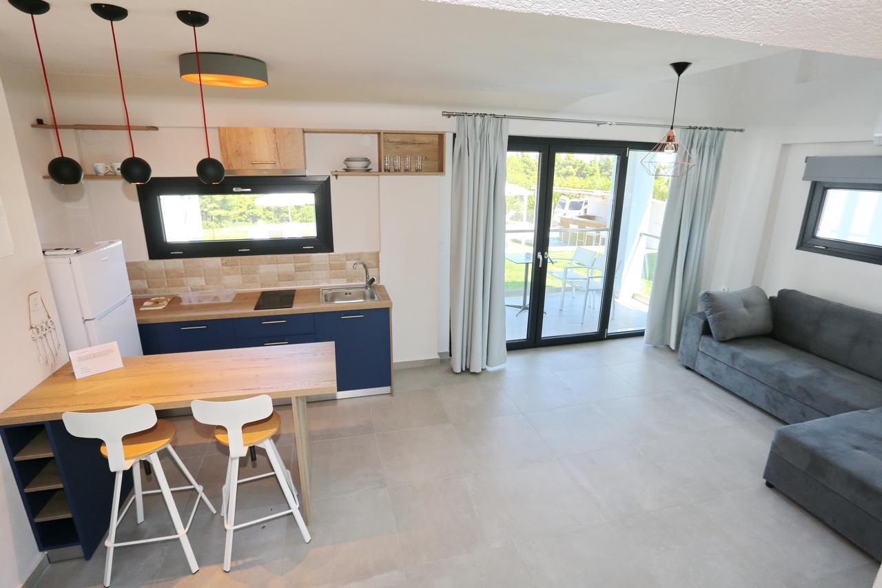 Blue Avenue Aparthotel Palioúri Eksteriør bilde